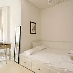 Belle Donne Historical Apartment - City Center
